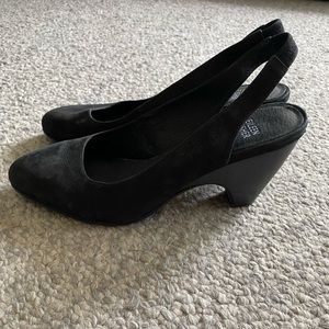 Eileen Fisher Black Slingback Pumps Size 8 1/2